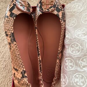 NEW never worn..Tory Burch Snakeskin Pattern Flats